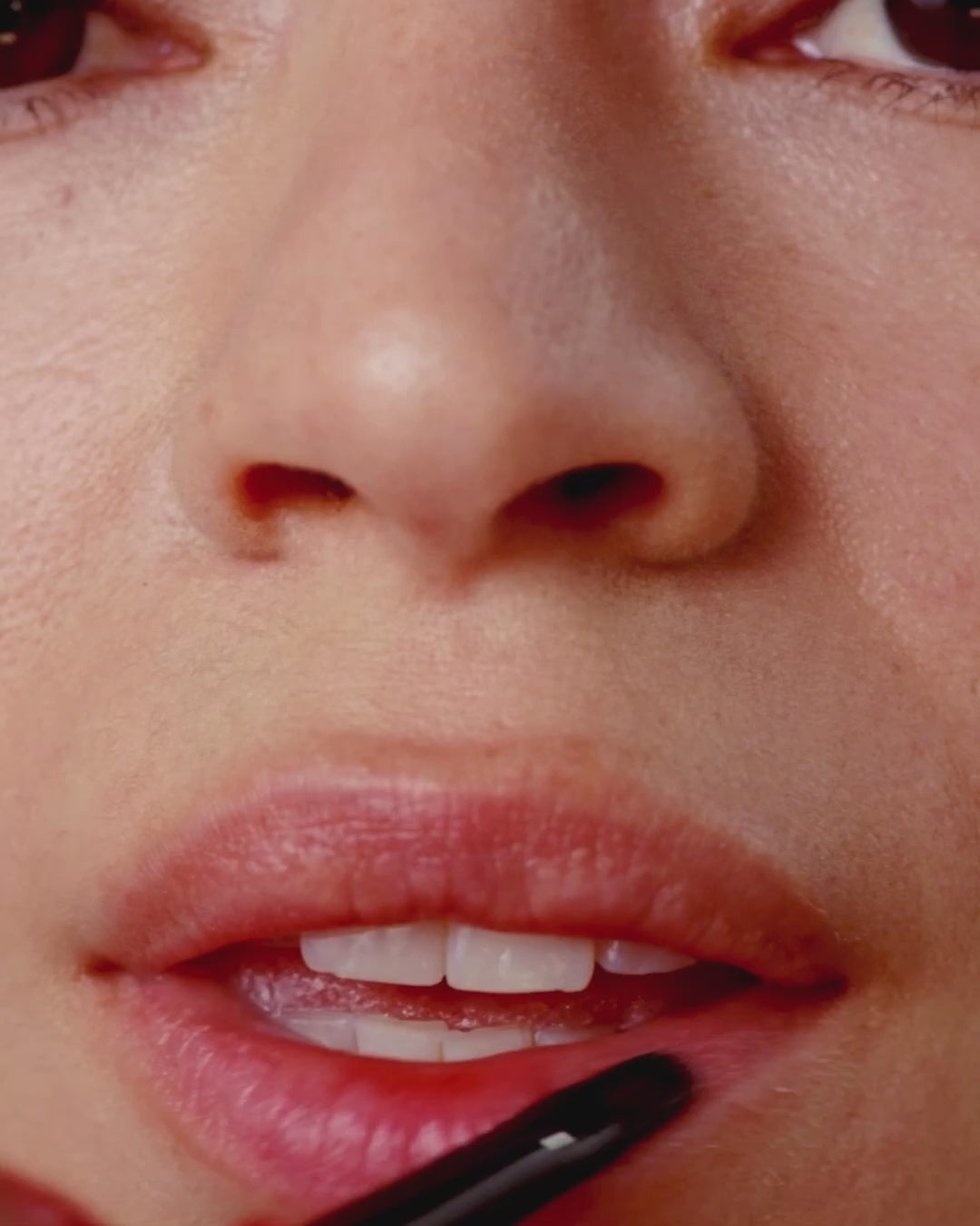 Red 1 with Lip Brush